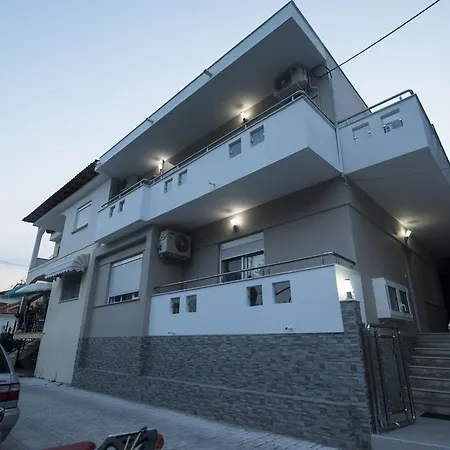 Green View Apartment